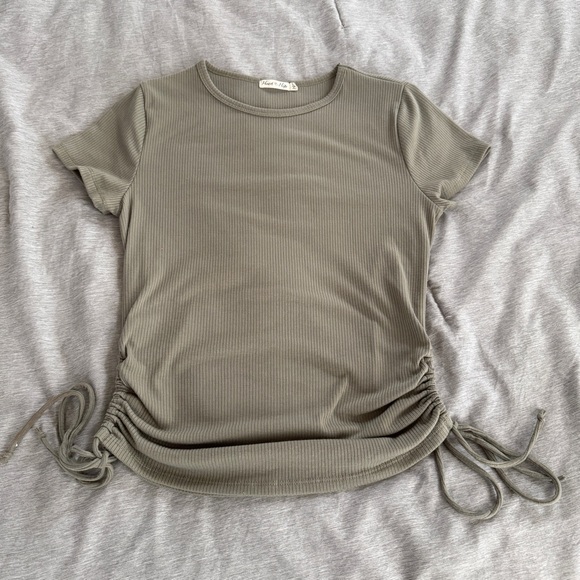 Heart & Hips Tops - Heart & Hips ribbed ruched top